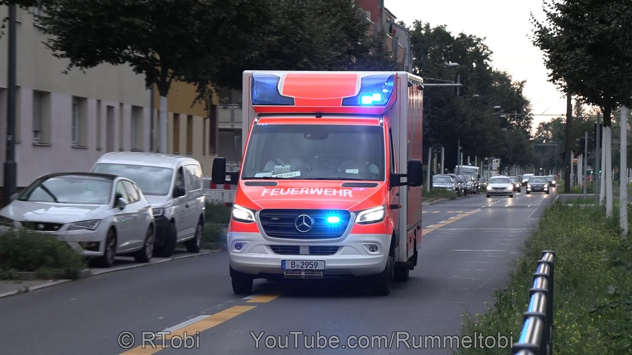RTW 5300/1 BF Berlin FW Treptow | Berlin fire department ambulance responding [GER | 13.9.2022]