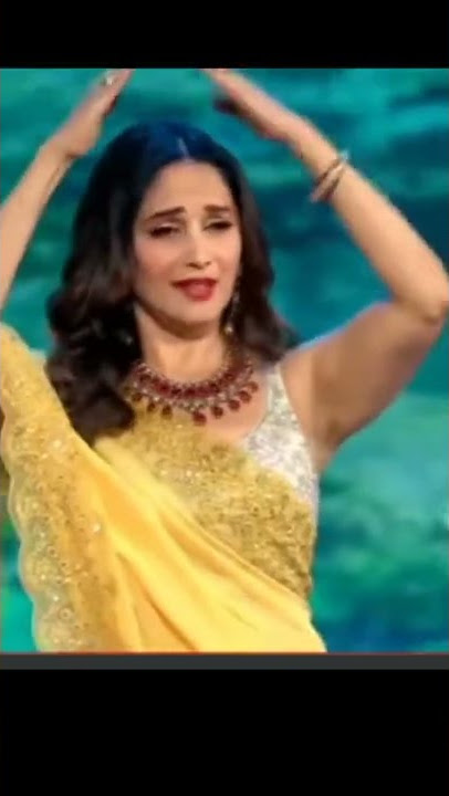 madhuri dixit and kapil sharma comedy 😂😂😂