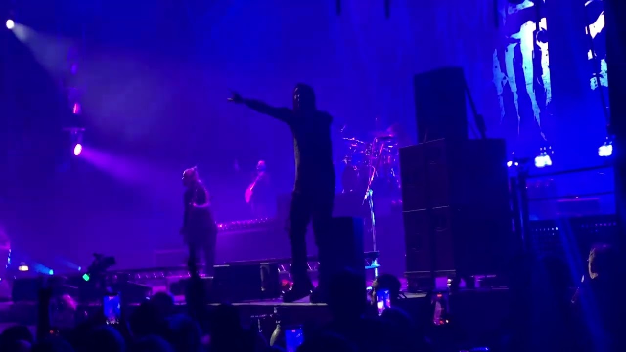 Motionless In White - Disguise | Live at Paris - Zénith | 17-02-2026