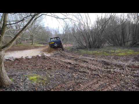 4x4 Boxgrove Frontera
