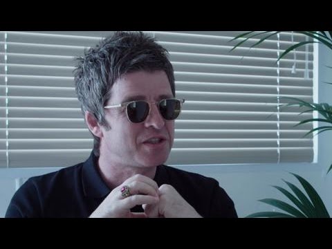 Noel Gallagher On EDM Artists Headlining Festivals: &quot;Avicii Sounds Like A Fucking Artist From The