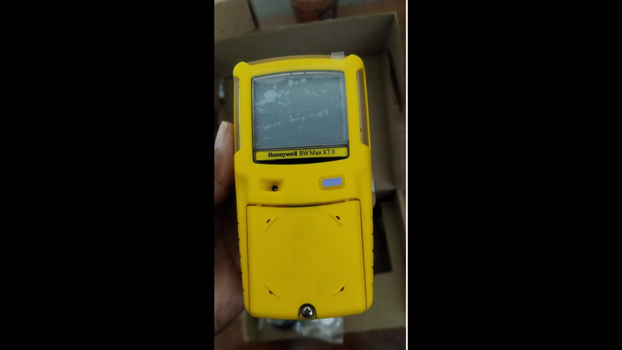 Unboxing the Power of Safety The Honeywell Max XT II — Your First Line of Defense in Gas Detection!