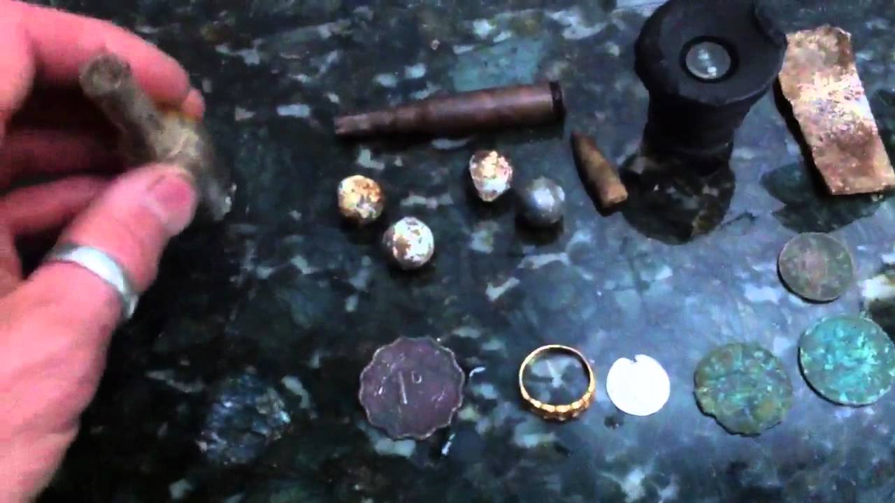 Metal detecting gold ring & silver sixpence UK