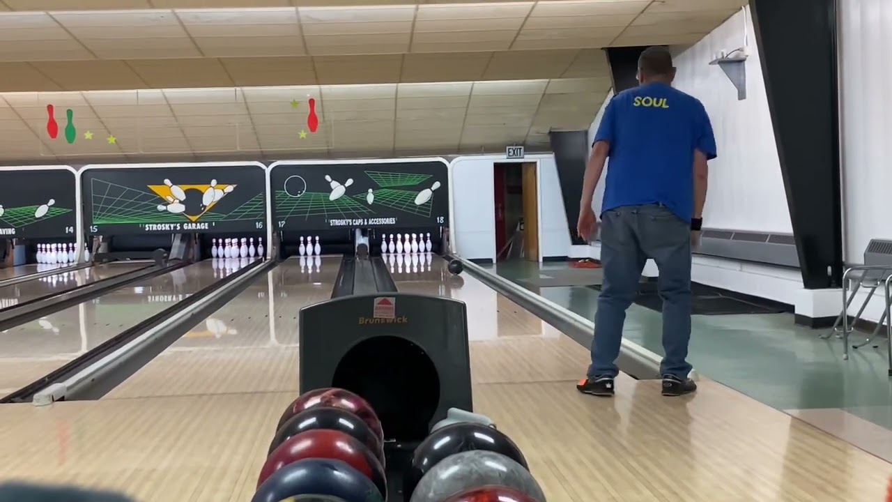 Can My Teammate Bowl a 300 Game?! 