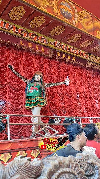 Nona Bety naik Panggung sandiwara Lingga Buana #shorts #viralvideo #karnaval