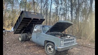 BUYING A 1983 CHEVY C-30 DUMP TRUCK FOR $250!! SITTING FOR YEARS, WILL IT RUN? by The Home Pros 33,337 views 2 years ago 26 minutes