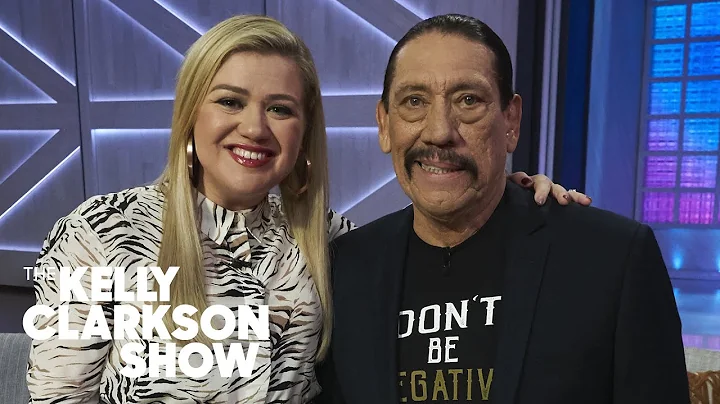 Danny Trejo Surprises Audience With Tacos For #Tac...
