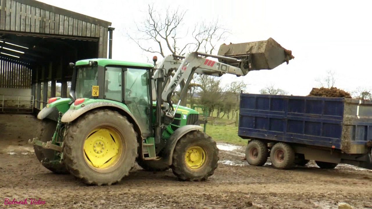 Muck Loading with John Deere 6330.