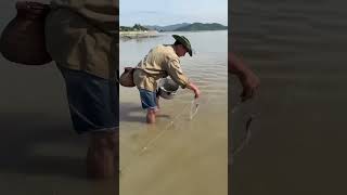 Theo Ba Báo thả lưới hồ Lăk - Vlog. #ongbabao #dangholak #vlogdoisong #holak