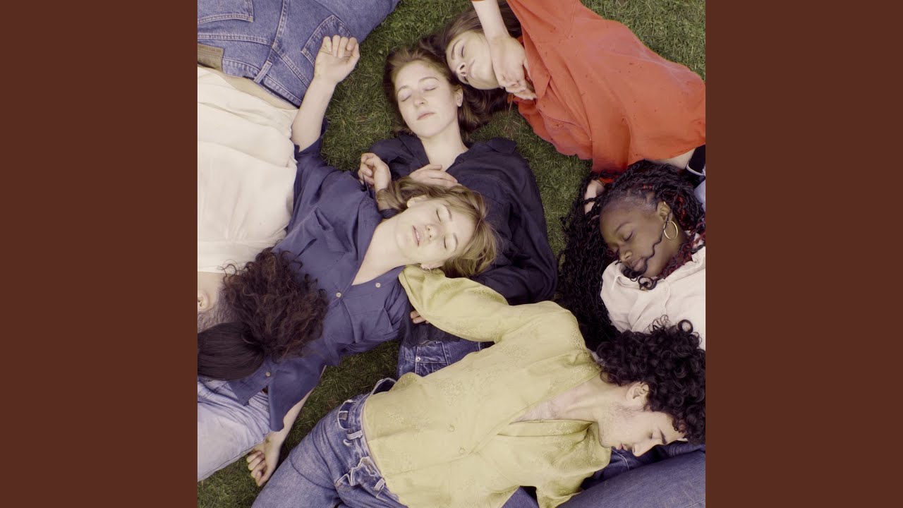 Assista a Sleepy Shine no YouTube Assista a Sleepy Shine no YouTube