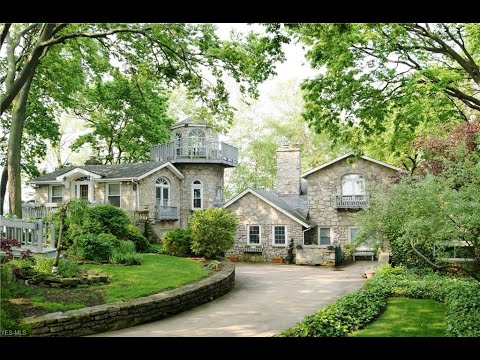 1821 Cedar Point Road, Sandusky, OH home video tour