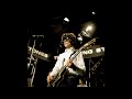 Keith Richards plays a slight tremolo guitar along with overdubs on Goin' Home - Rolling Stones