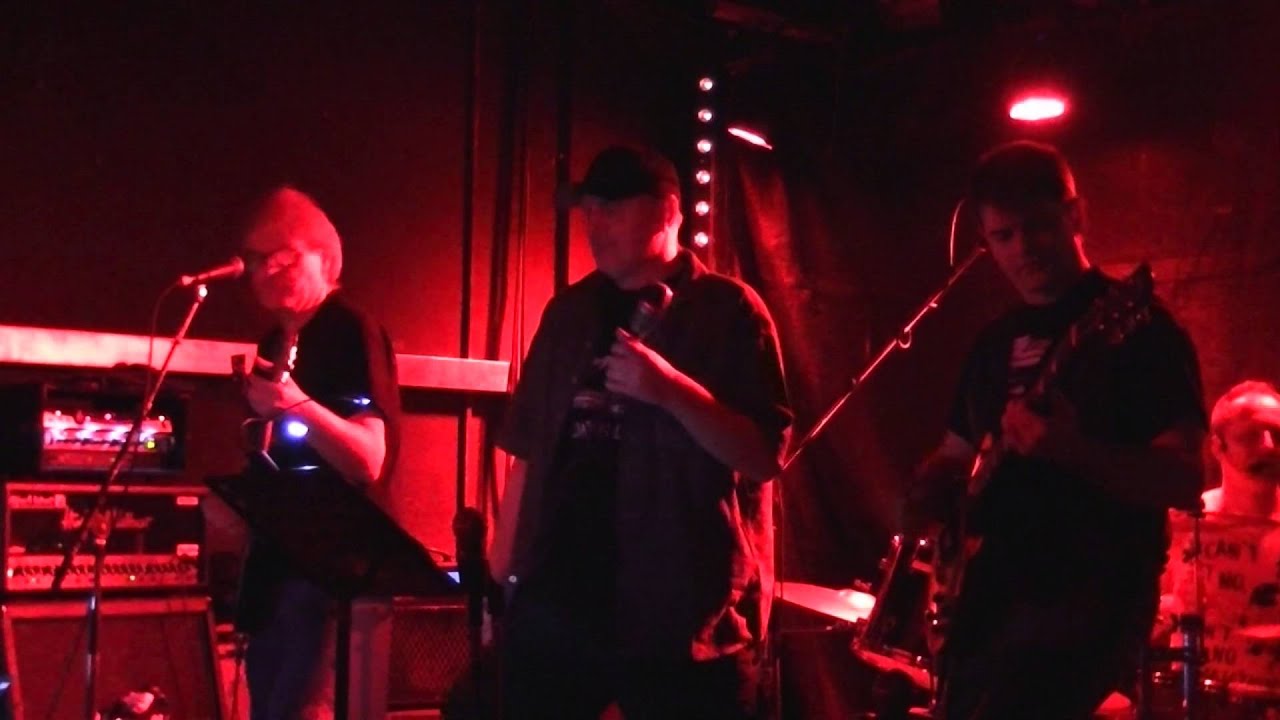 7 DAYS DONE - DREAMING