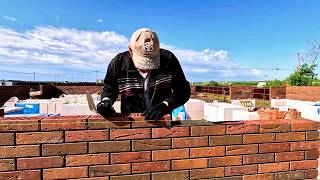 картинка: Искусство кладки! Каменщики возводят двухэтажный дом и делятся секретами. Часть 2.