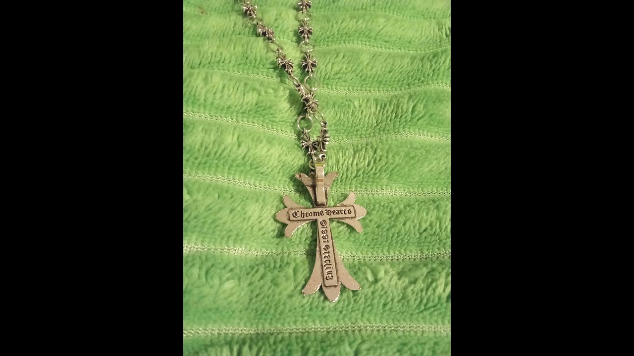 4$ chrome hearts necklace from KakoBuy 