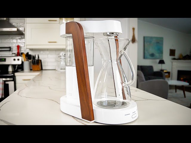 Ratio Eight Coffee Maker Review: A Near-Perfect Chemex-Style Pot