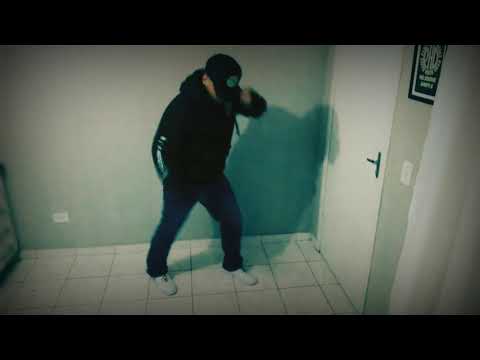 Melbourne Shuffle Mix Style:  Mas- Aus