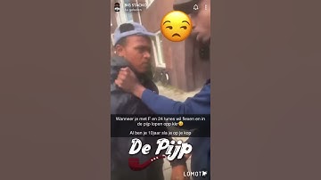 Thumbnail of (73)members delen klappen uit nadat boy poku van 24 luistert in de pijp