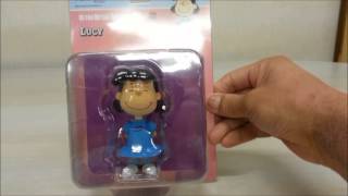 Medicom Peanuts: Lucy Ultra Detail Figure