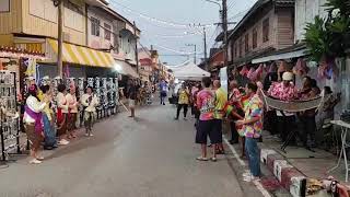 เล่นลูกช่วง สงกรานต์ถนนสู้ศึก ถนนสายวัฒนธรรมสู้ศึก ชุมชนคุณธรรมหัวบ้าน เมืองประจวบฯ 14 เมษายน 2567