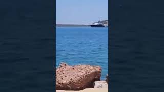 Σοκ στη Βουλιαγμένη: Ελικόπτερο συνετρίβη δίπλα σε λουόμενους – Σώοι οι επιβάτες