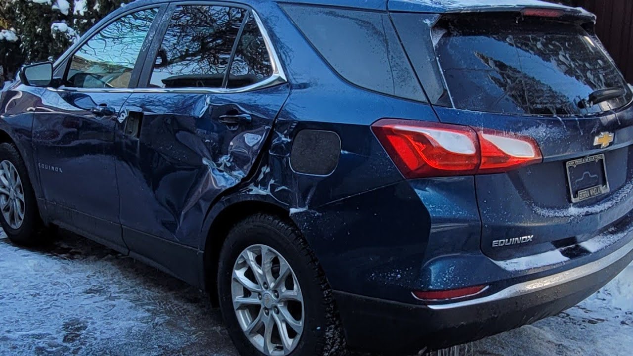 Chevrolet Equinix.Замена заднего крыла...