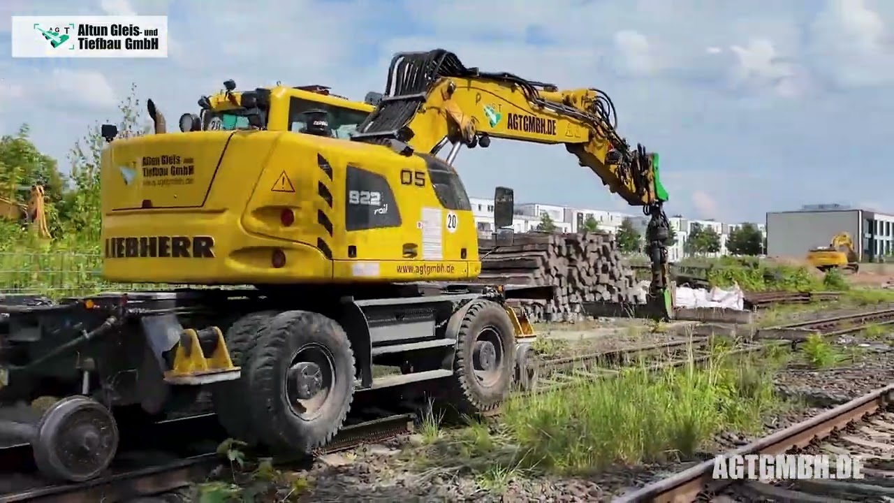 Bahnübergang Ausbauen, Gleis Absenkung, Bahnübergang Einbauen im Meerbusch!