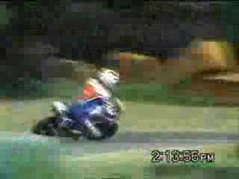 Видео: Honda Ape 100 Spencer реплика на малък страхотен мотоциклет