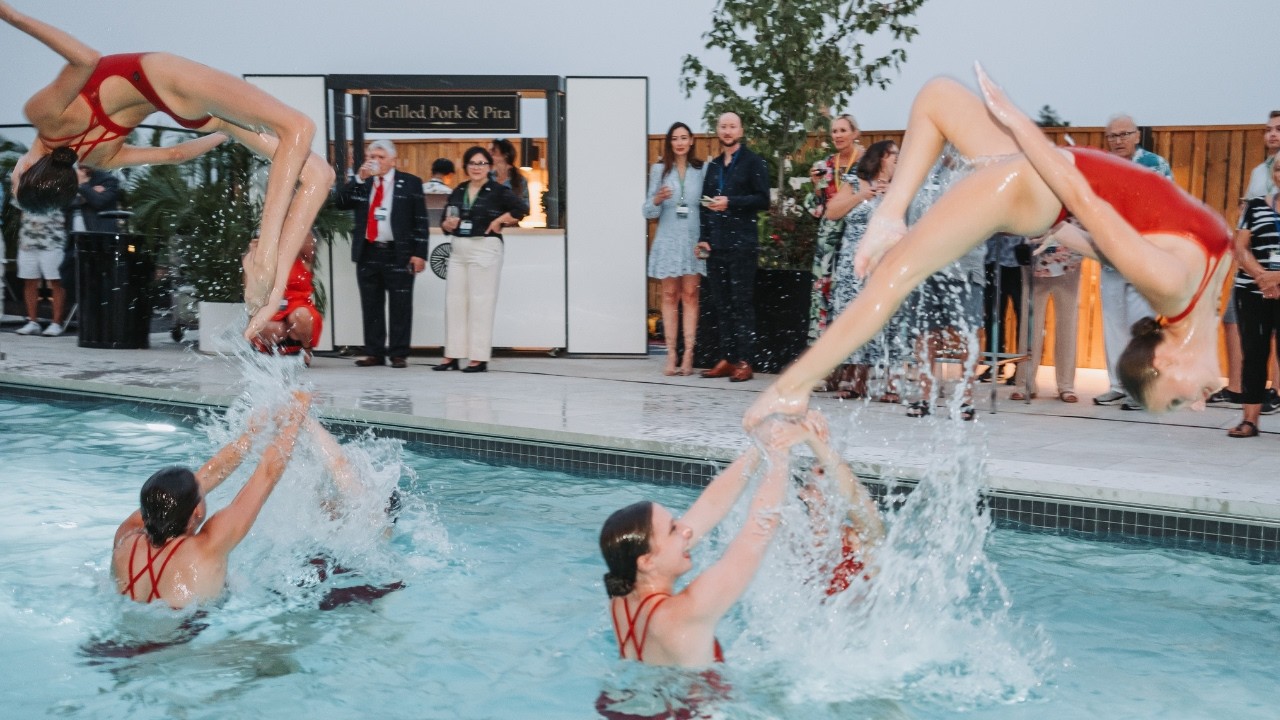 Synchronized Swimming Show Toronto