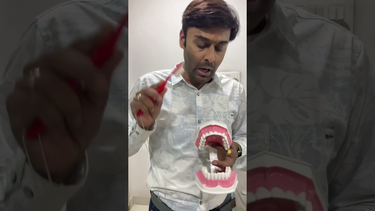 How to brush your teeth?😁 