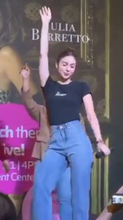 #juliabarretto  Dancing Queen (credit To The Rightfully Video Owner)