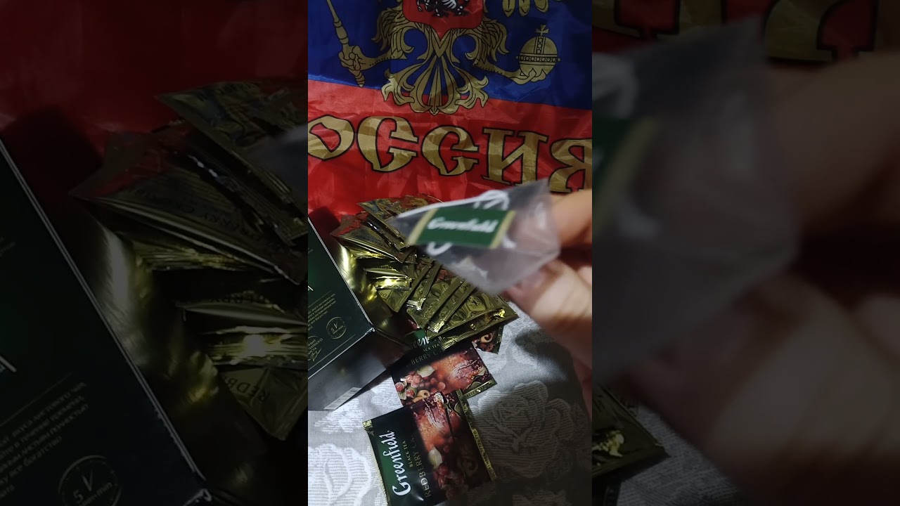 Greenfield black tea redberry crumble 20 PYRAMIDS IN INDIVIDUAL SACHETS чай черный Гринфилд