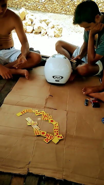 main kartu domino,,, taruhan gantung...!!!