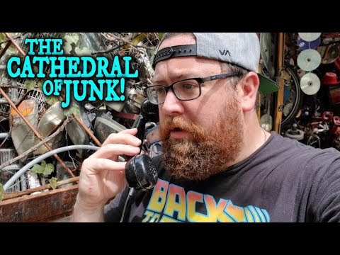 Video: A Complete Guide to Austin's Cathedral of Junk
