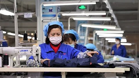 China Manufacturing Loses Steam as Growth Risks Mount - DayDayNews