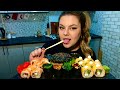 Мукбанг! Суши, Роллы, Бургер 🍔 🍱 Ко мне приставал босс! Люблю неформалов!