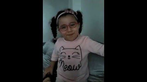 سورة الفاتحة بصوت ياسمين ثلات سنوات و نصف