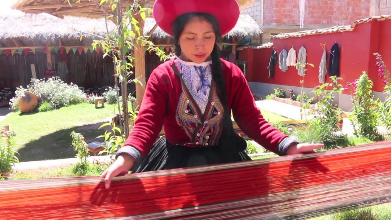 Mujer Cusqueña es viral en redes sociales por su forma de vender