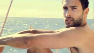 Noah Mills Calzedonia
