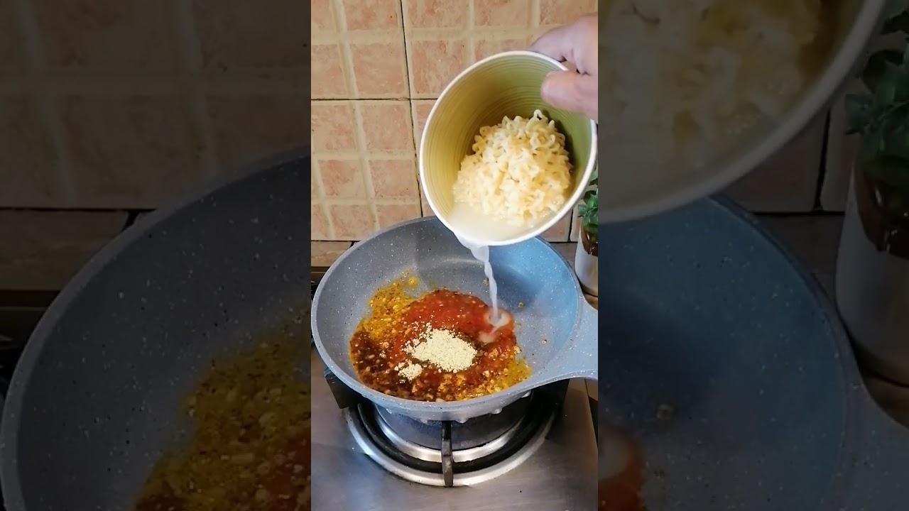 5 Minutes Hot Garlic Noodles Using Knorr Instant Noodles | Spicy Ramen | #shorts #youtubeshorts