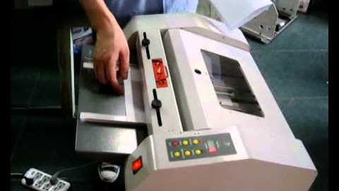 automatic booklet making machine 2.avi
