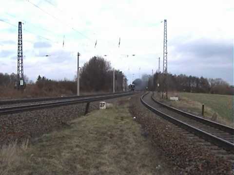 Am 20.03.2010 bespannte 01 509 einen Sonderzug von Chemnitz Ã¼ber Altenburg, Leipzig, WeiÃenfels und Jena Saalfeld. Hier die Durchfahrt bei Schortleben an der Strecke zwischen GroÃkorbetha und WeiÃenfels.