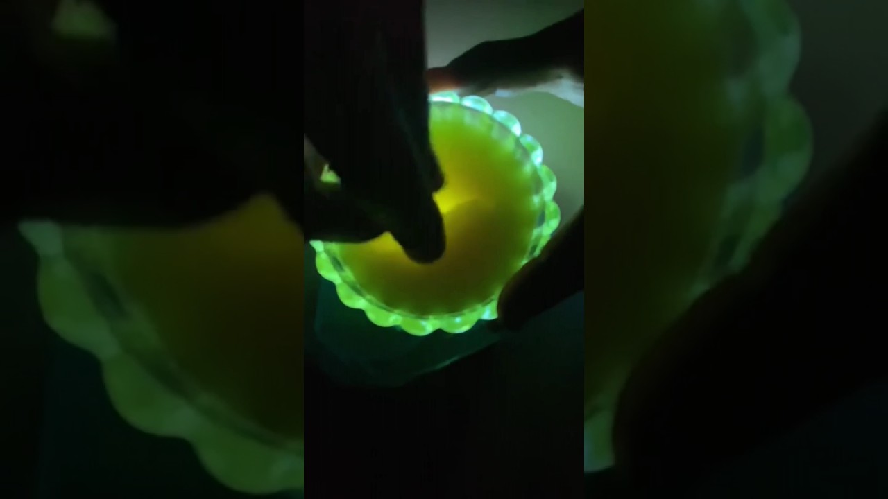 DIY magical Glow in the  dark slime 😮🔥at home ||#Shorts