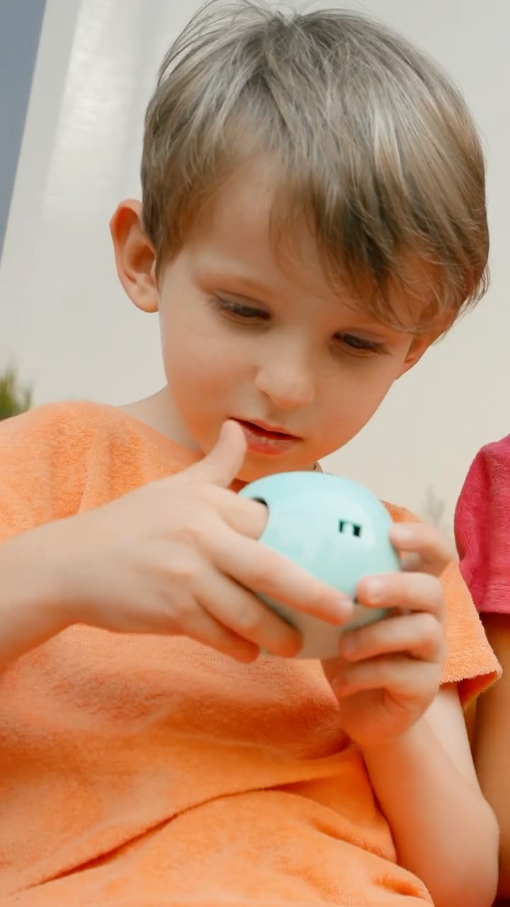 Amazing Squishy Digital Pet and Vania Mania Kids