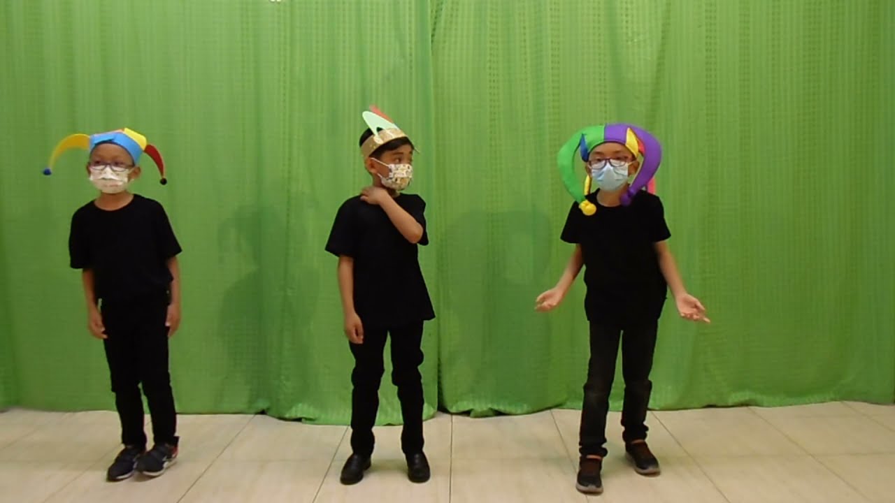 Teatre fi de curs 2n. El bell dorment o el món al revés. Franciscanes Universitat. Curs 2020-2021.