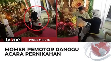 Kelewat Santai, Pengendara Motor Terobos Tenda Pernikahan | tvOne Minute