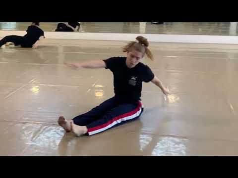 Contemporary Floorwork Class with Anna Pinault 2023