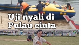 Berwisata Dan Uji Nyali Di Pulau Cinta