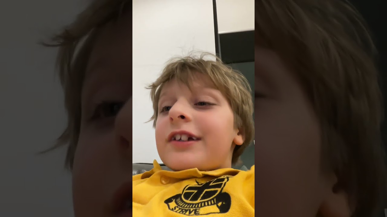 We are making a Easter hat episode 2￼￼