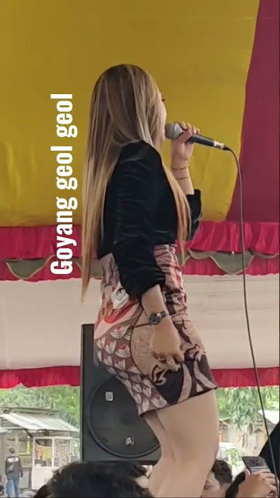 goyang geol biduan sexy,tragedi konser dangdut 2022